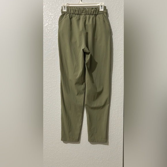 Lululemon Olive Green Lightweight High-Rise Joggers Size 4 - Picture 2 of 7